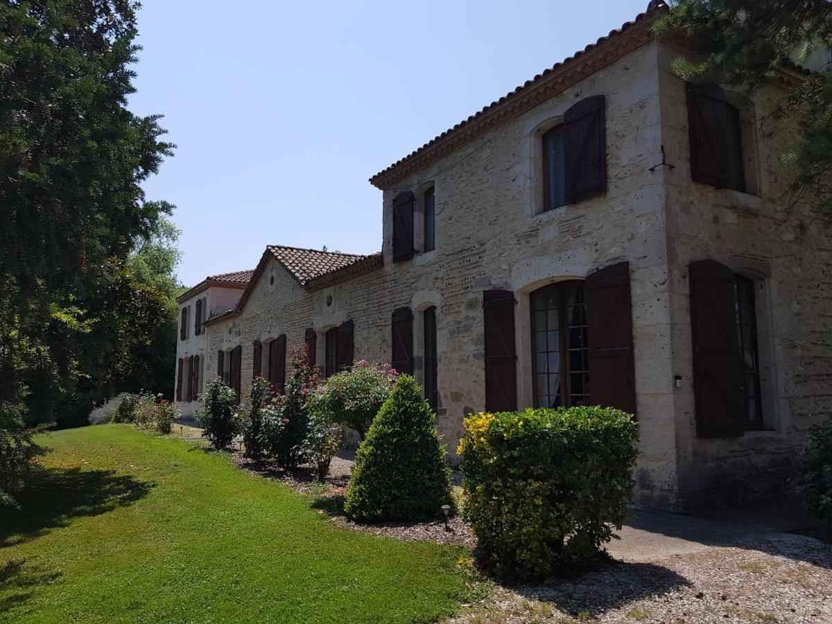 Domaine De Baise Bed & Breakfast Feugarolles Exterior foto