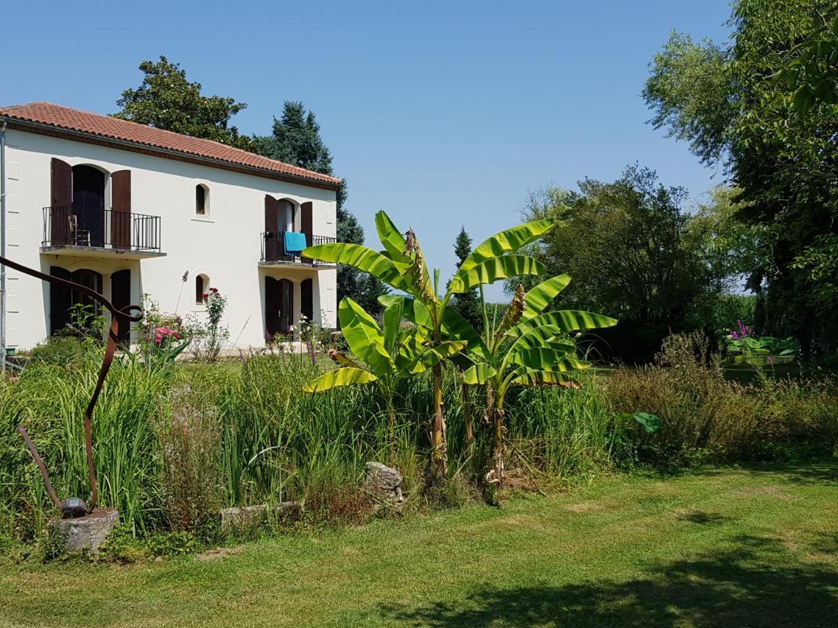 Domaine De Baise Bed & Breakfast Feugarolles Exterior foto