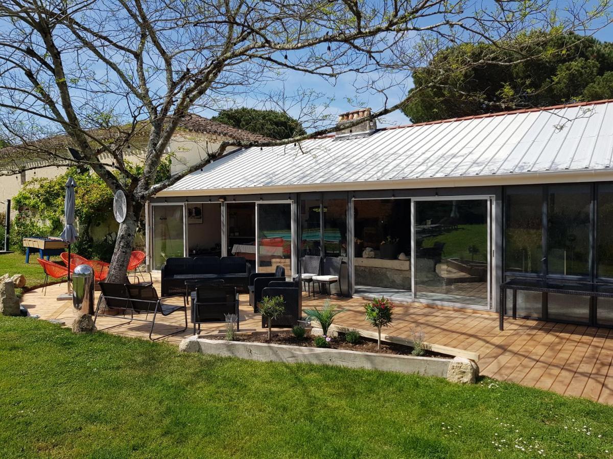 Domaine De Baise Bed & Breakfast Feugarolles Exterior foto